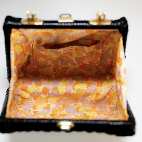 Handmade Vintage Basket Bag - Picture 6 of 8